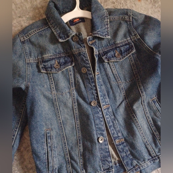 Jean Jacket- PLACE - Picture 2 of 3